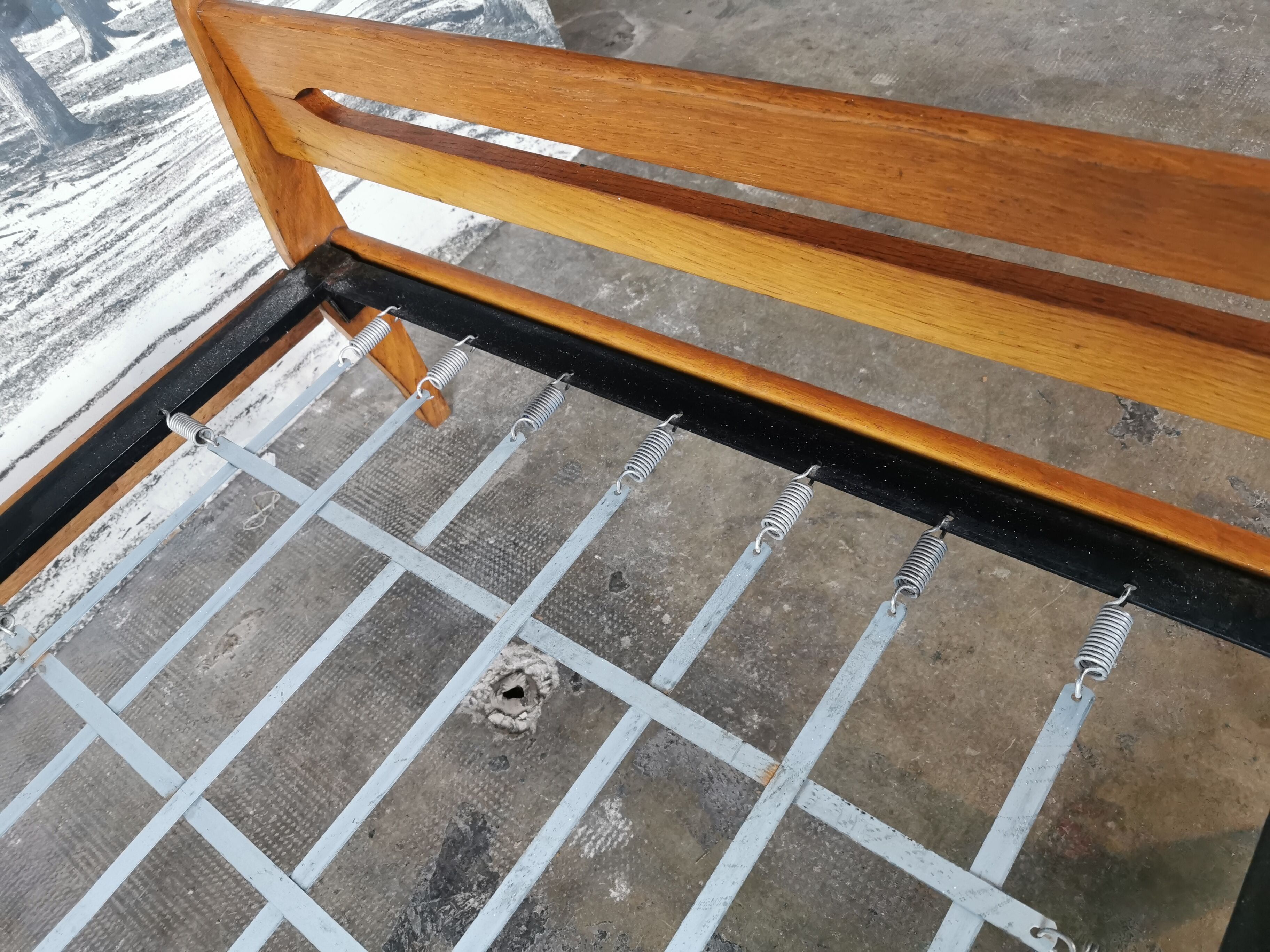 Bed of the 50s reconstruction style in oak