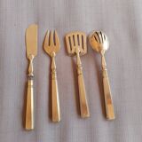 Dessert cutlery set