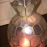 Day blind in mother-of-pearl and brass topped with his collar