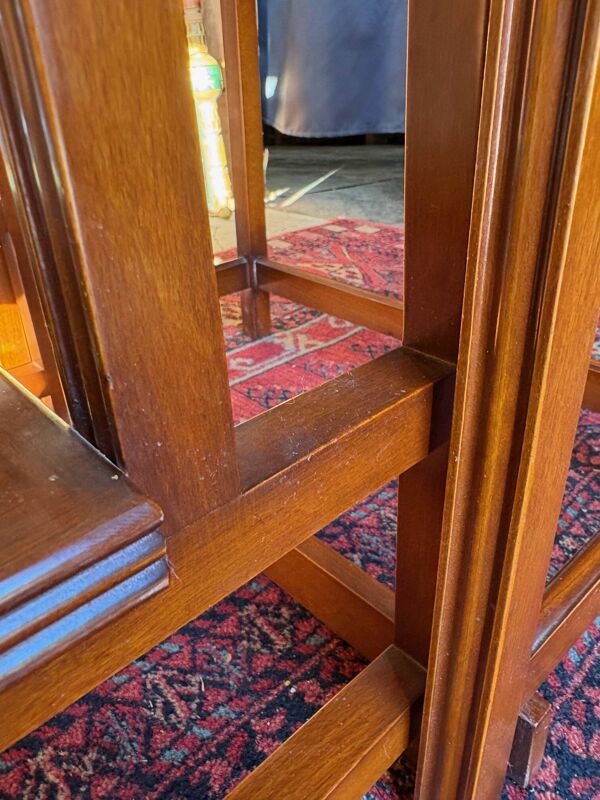 Escabeau de bibliothèque en bois massif avec marches gainées cuir