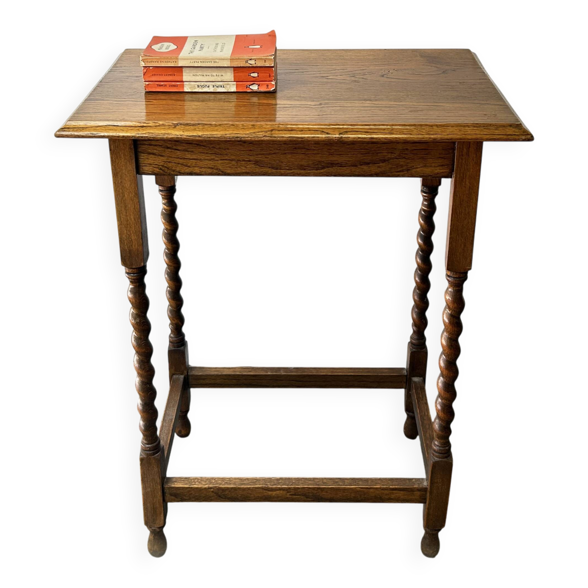 Antique Edwardian Oak Barley Twist Petite Occasional Side Table 1900s-1920s