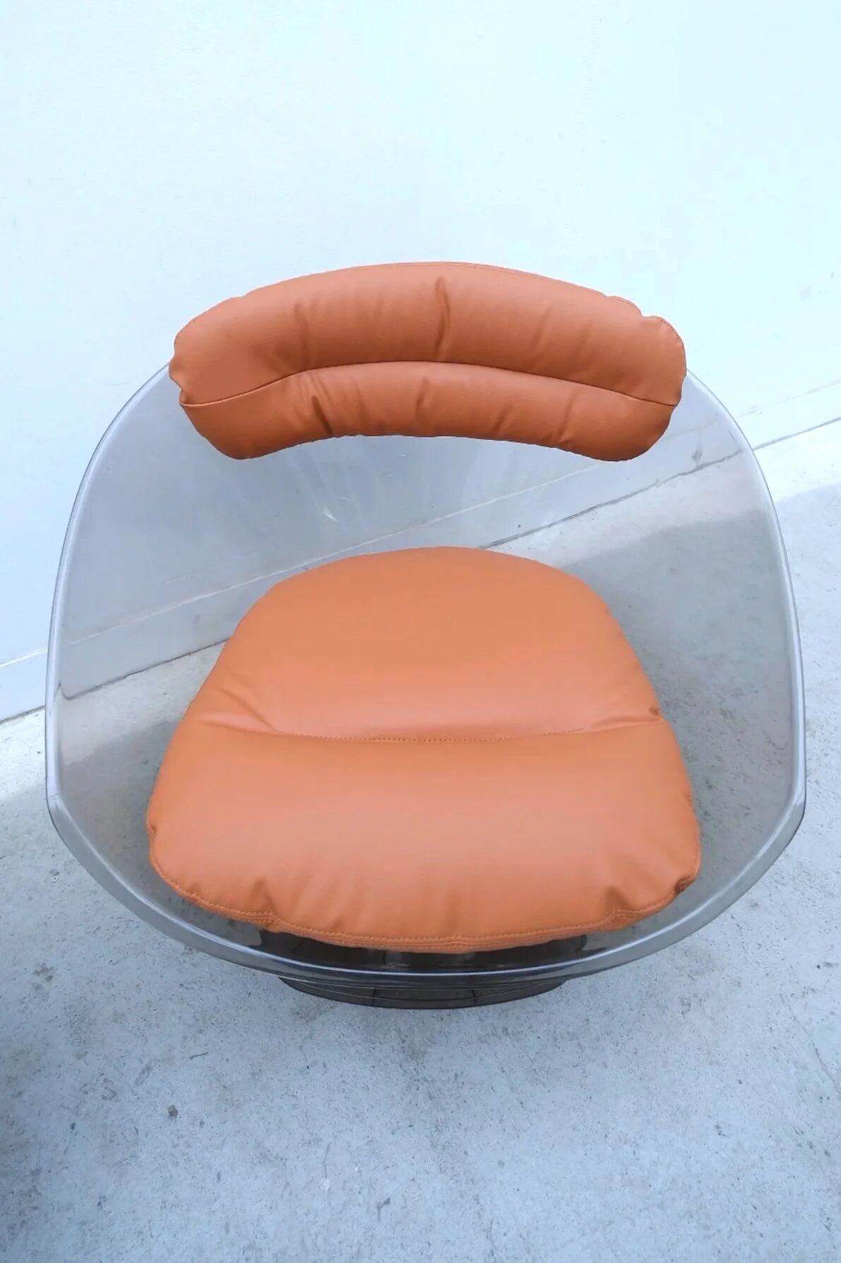 Pair of “Apollo” armchairs by Team TILLBERG for OVERMAN in plexiglass, 1970