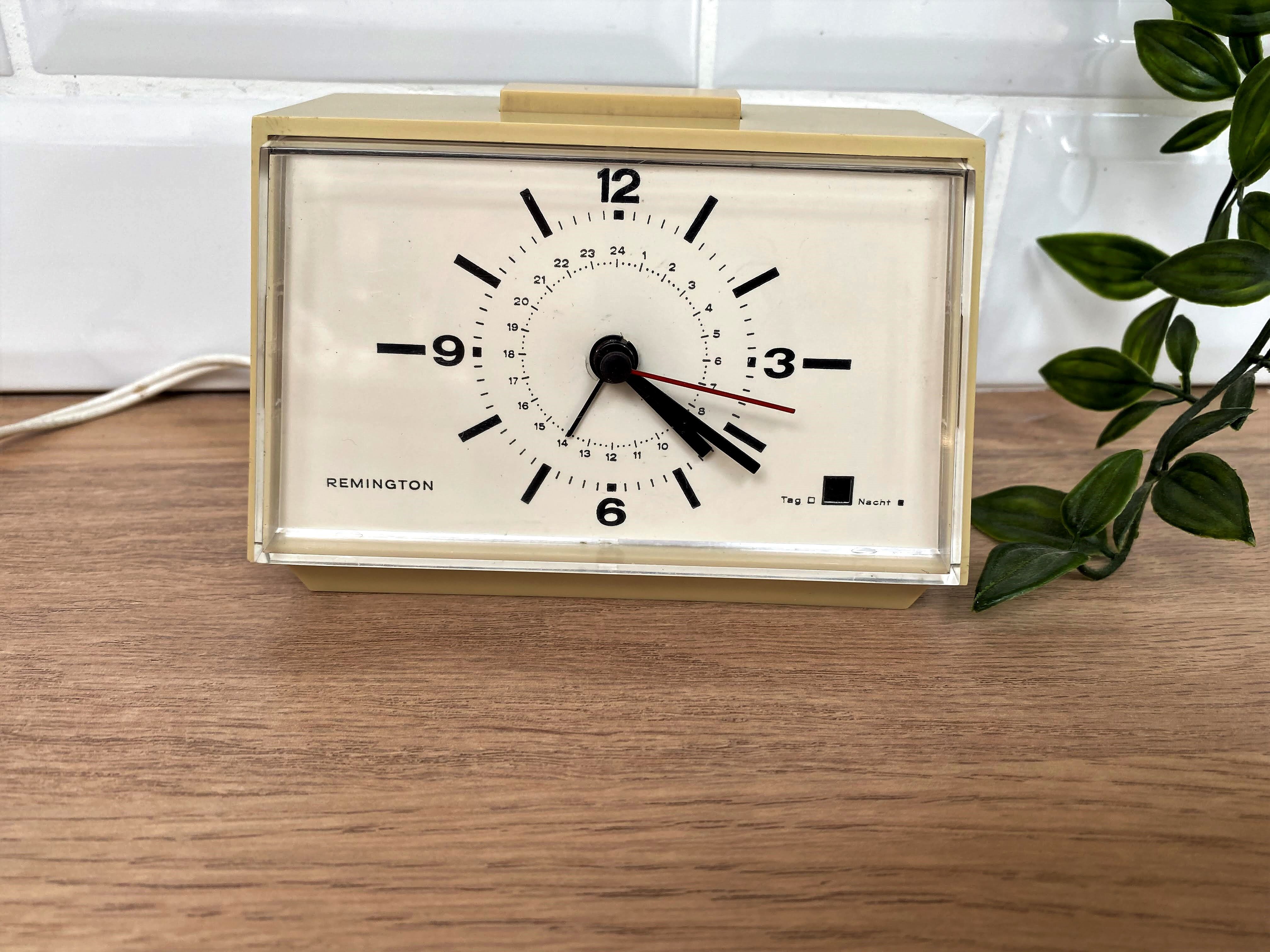 Vintage remington electric alarm clock