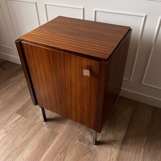 Meuble de rangement teck et chrome