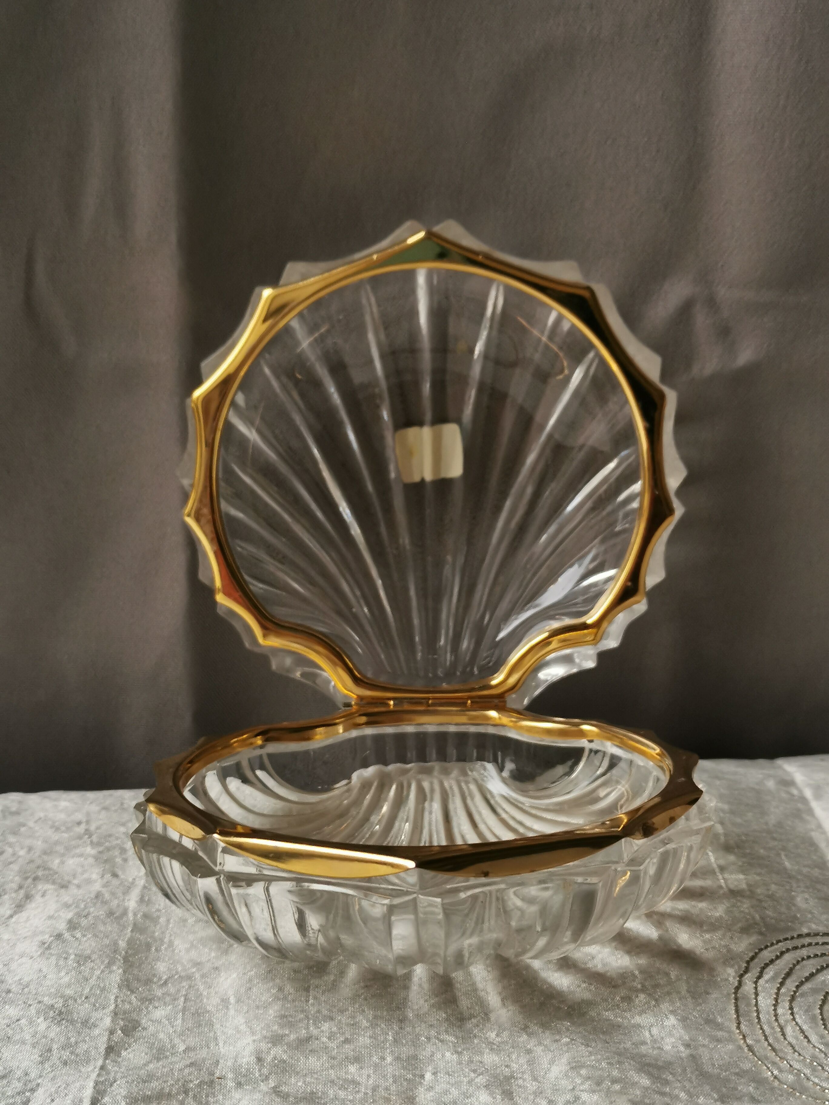 Candy "Shell" in Baccarat Crystal