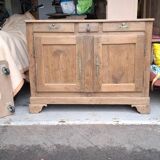 Ancien buffet de cuisine rénové entièrement