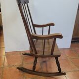 Rocking chair en bois massif