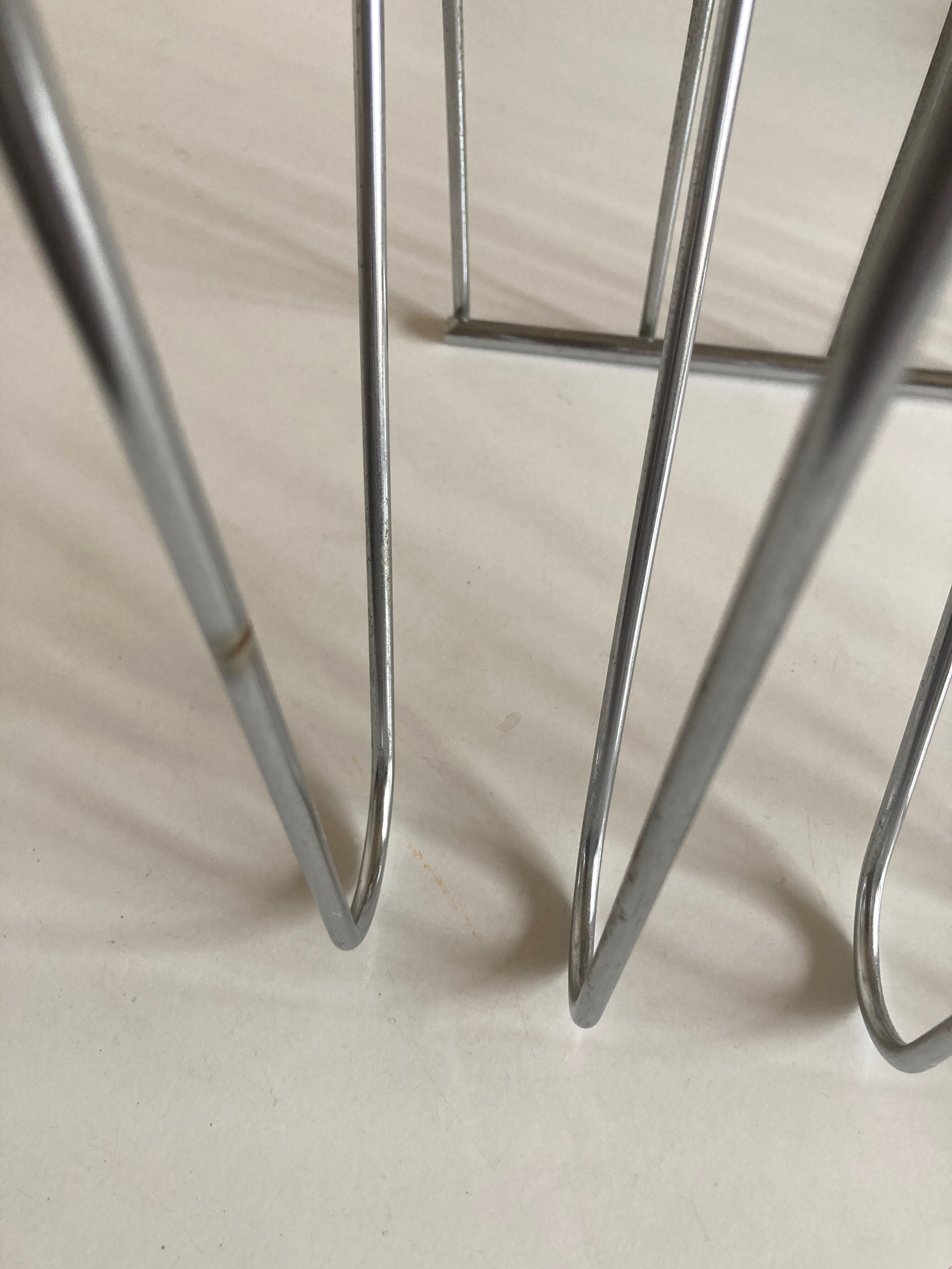 Magazine holder Z 1970 chrome wire