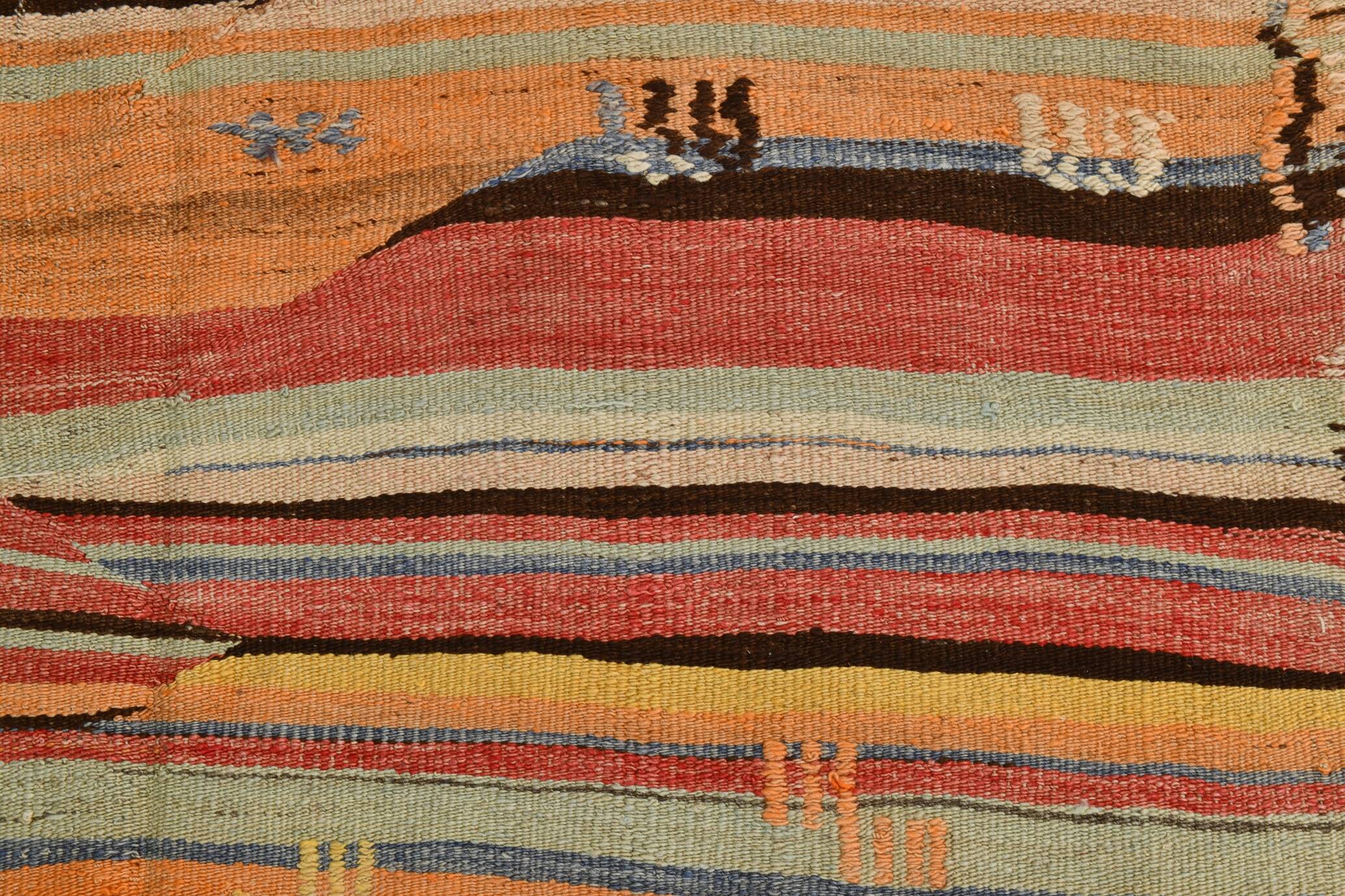 Tapis Kilim rayé rose et orange