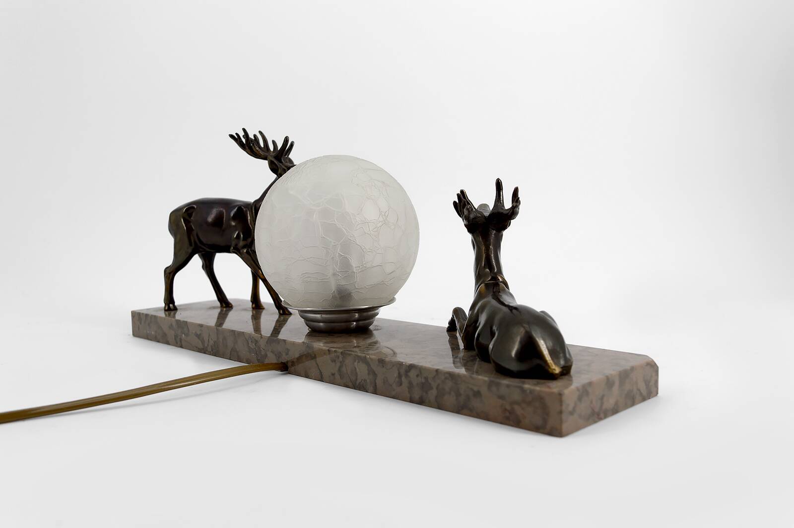 Veilleuse Art Déco aux cerfs – vers 1930