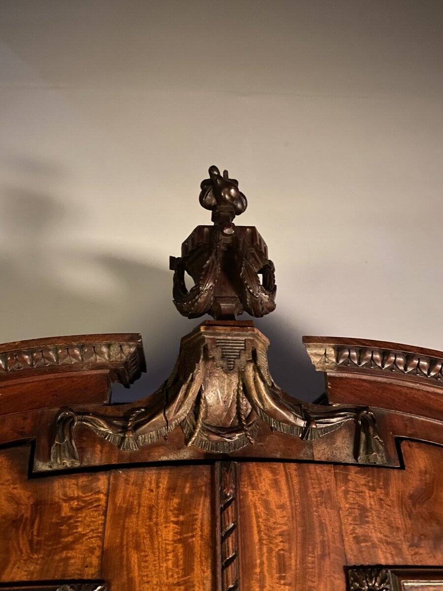 Deux corps en acajou blond de Cuba, Hollande, XVIIIème siècle