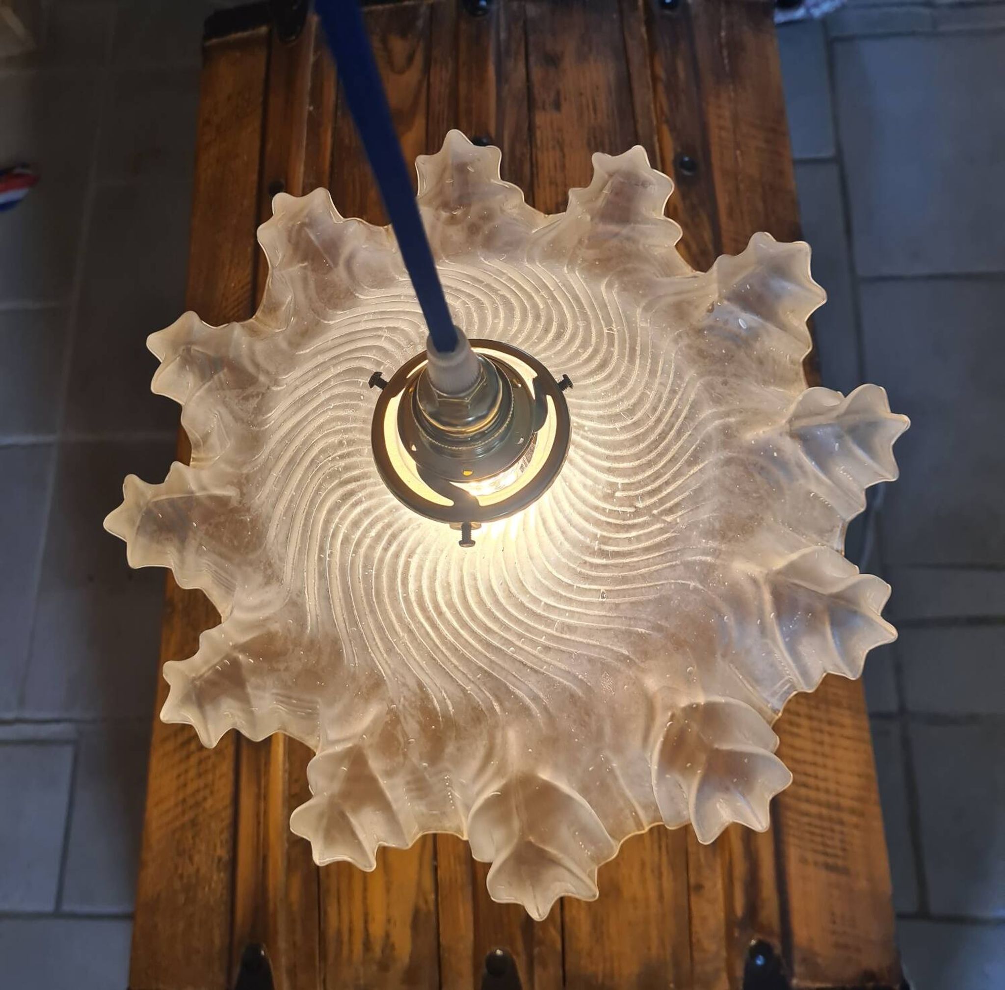 Suspension abat-jour vintage en verre dépoli
