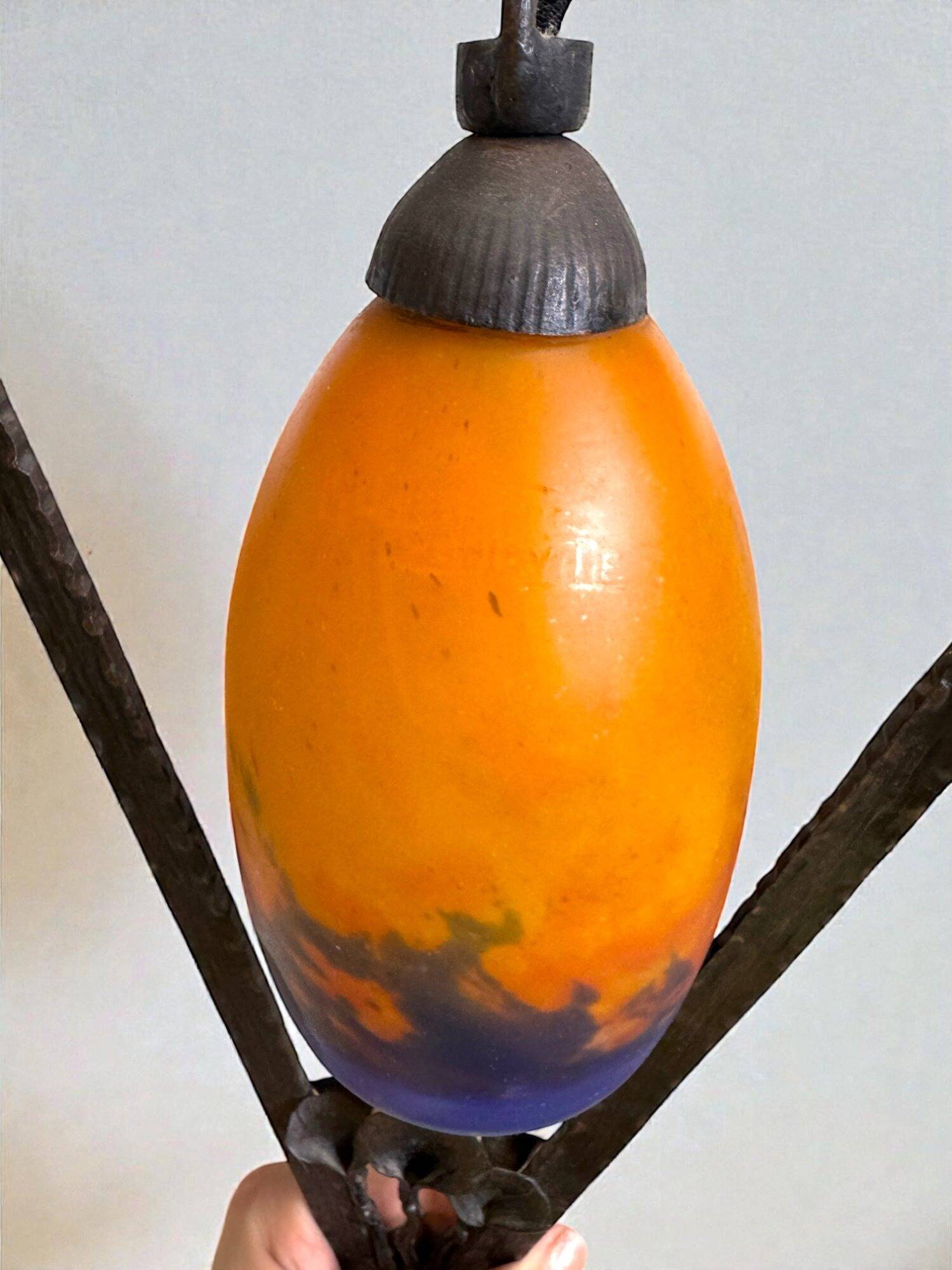 Art Deco lamp by Muller Frères Lunéville, signed glass, 1920.