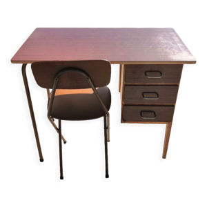 bureau d'écolier et