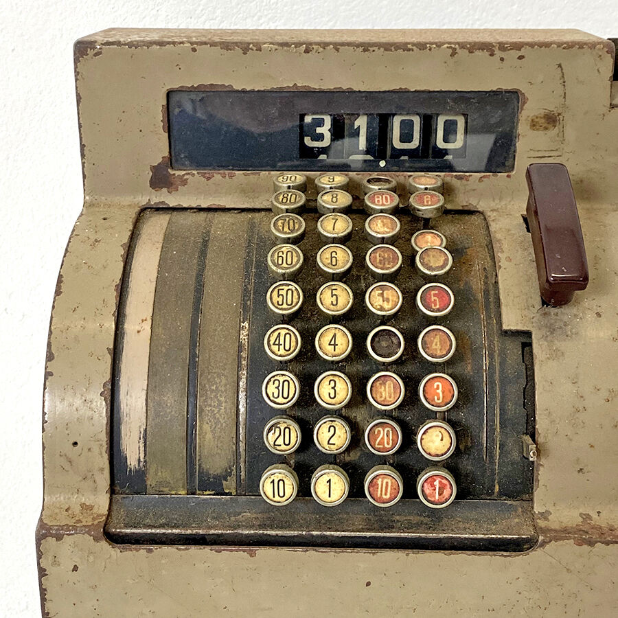 Caisse enregistreuse vintage 60