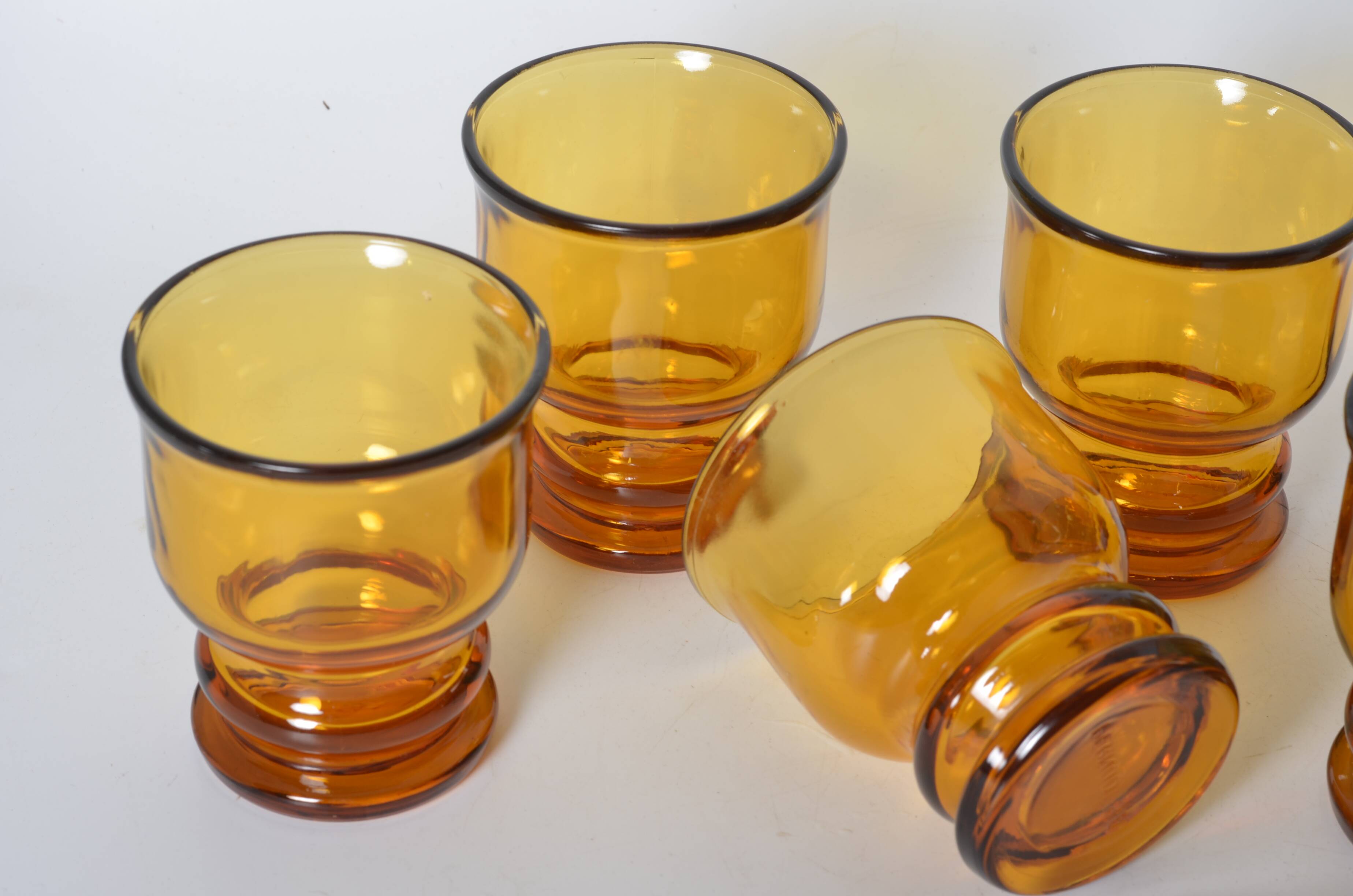 Pernod amber lenses