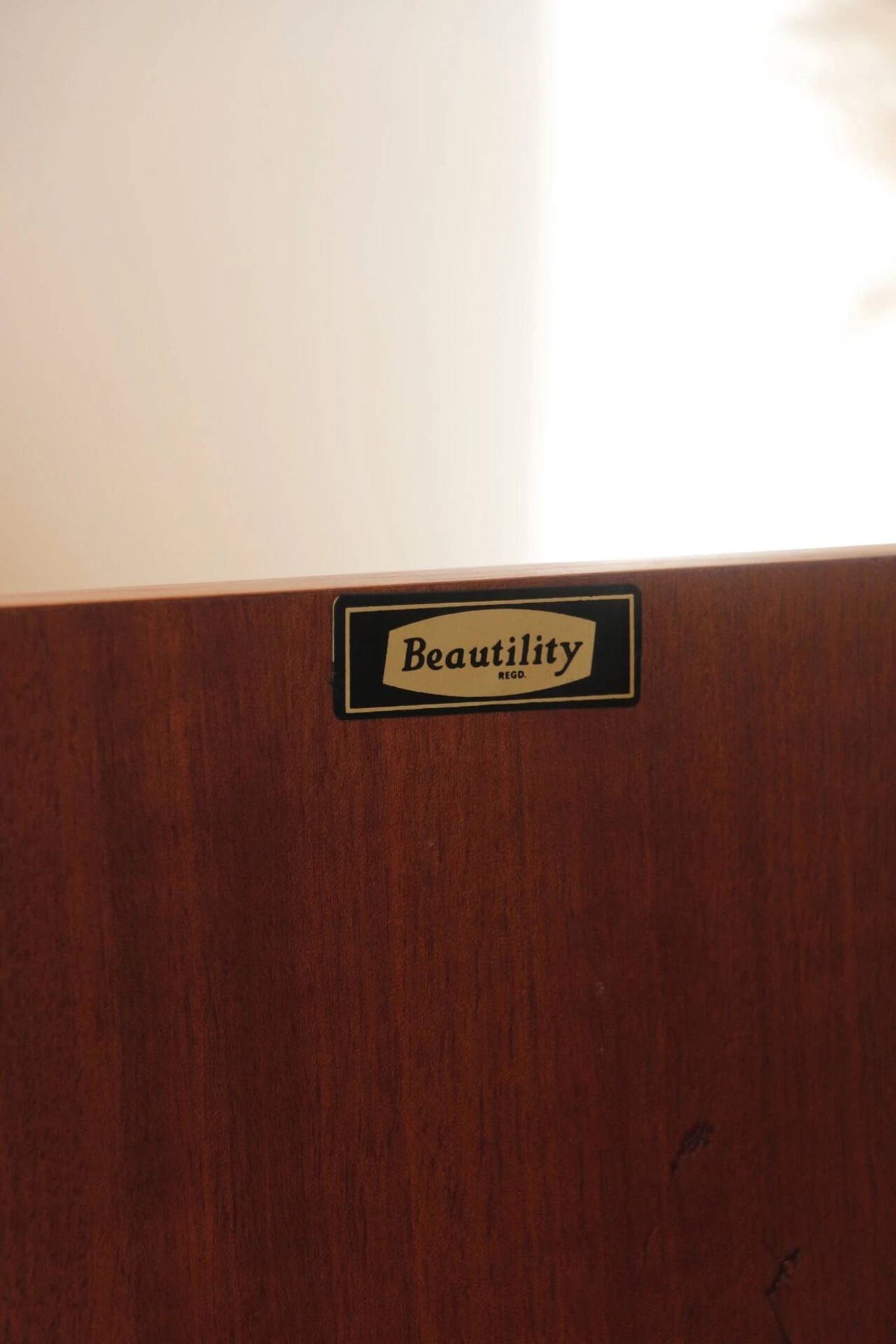 Enfilade Beautility teck | Design vintage
