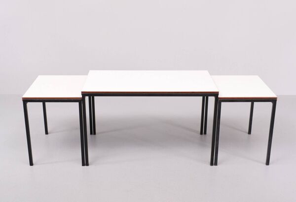 Tables gigognes Pastoe Cees Braakman ''Série Japon'' 1960 Hollande
