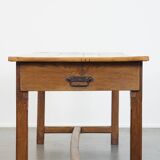 Table à manger française ancienne de la fin du XVIIIe siècle