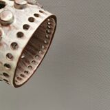 Beautiful, cylinder-shaped hanging lamp in ceramic.