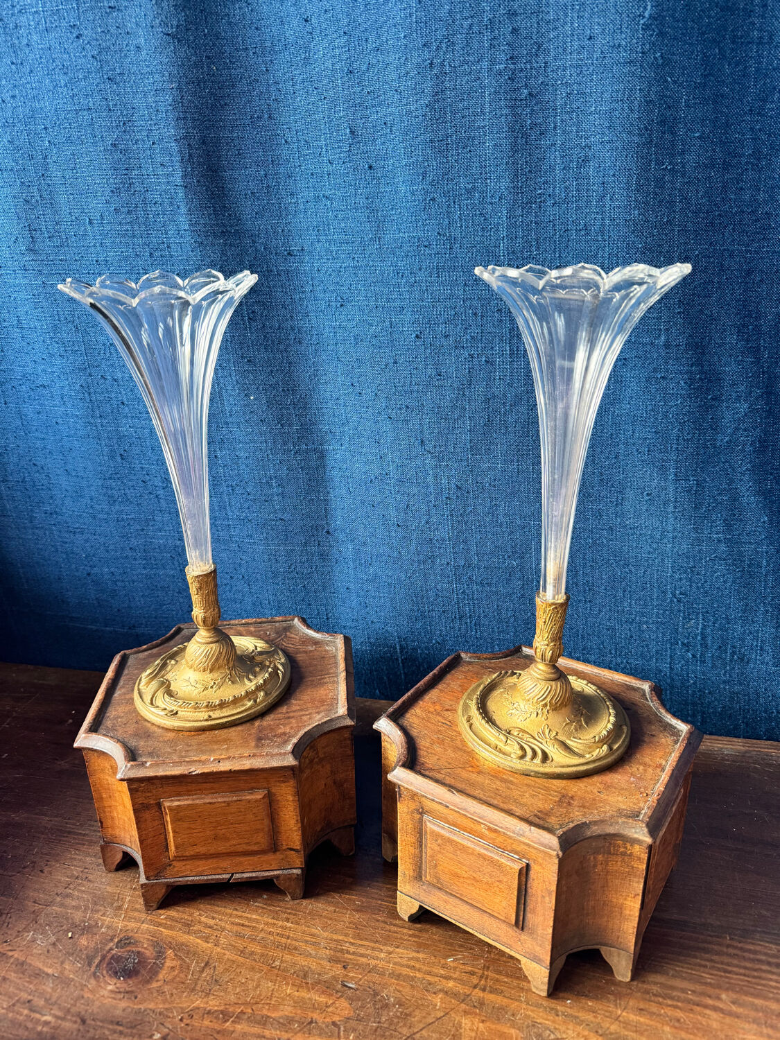 Pair of tulip-shaped flower vases – Napoléon III period