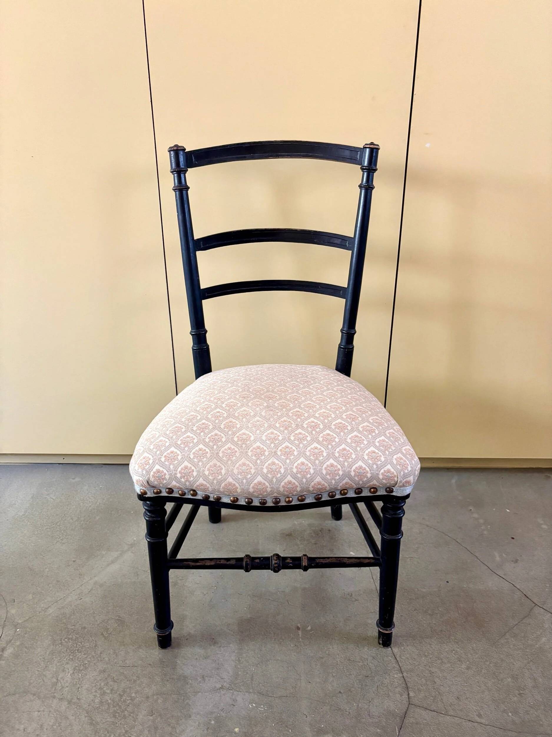 Napoleon III chair in blackened wood and gray cotton