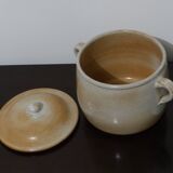 Soup tureen, glazed earthenware pot.