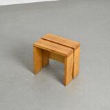 Solid pine stool Les Arcs