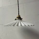 Opaline suspension with ceiling light