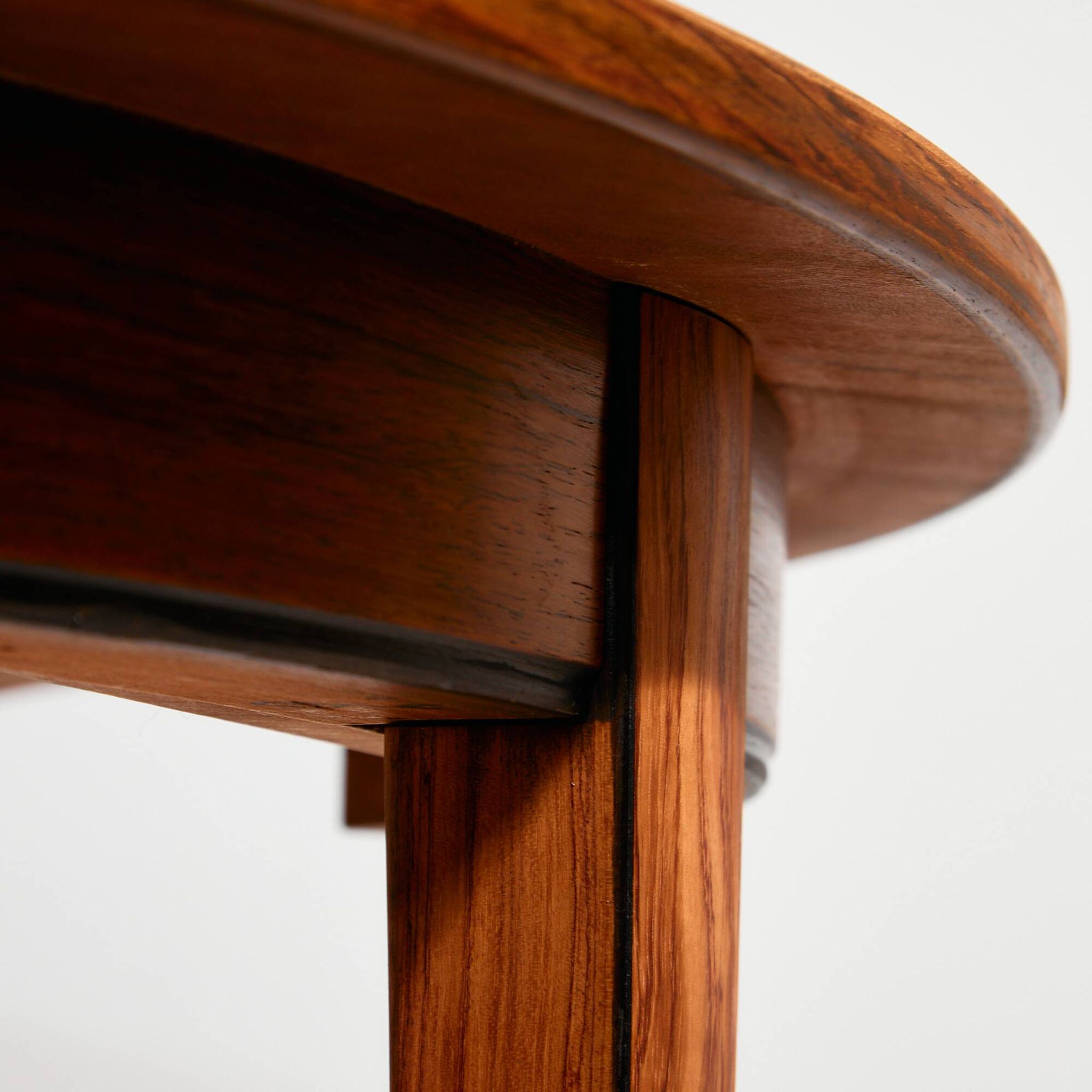 MK10436 Model 55 restored rosewood dining table by Gunni Omann for Omann Ju