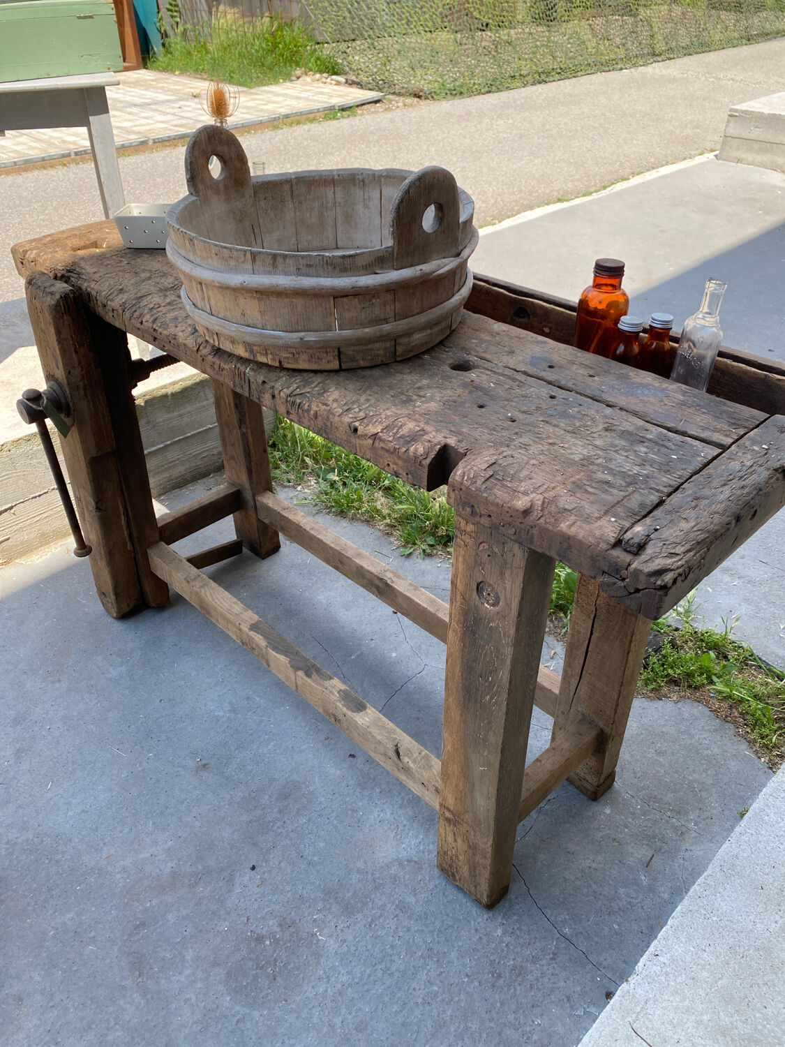 Carpenter's workbench