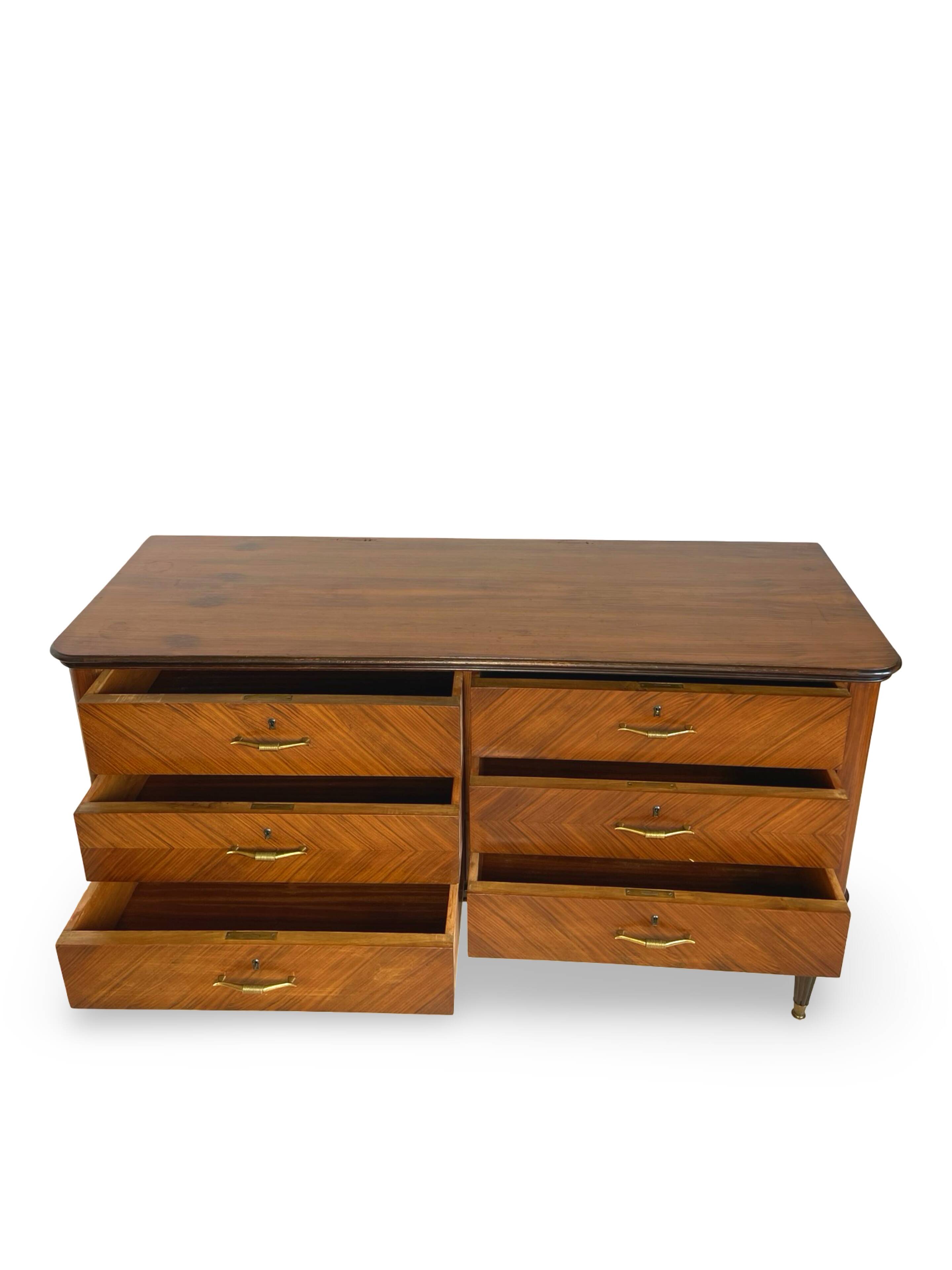 An Italian chest of drawers from the mid-20th century.