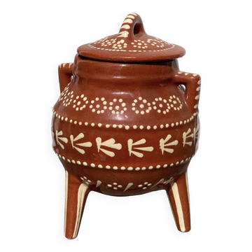 Terracotta pottery / handcrafted pot