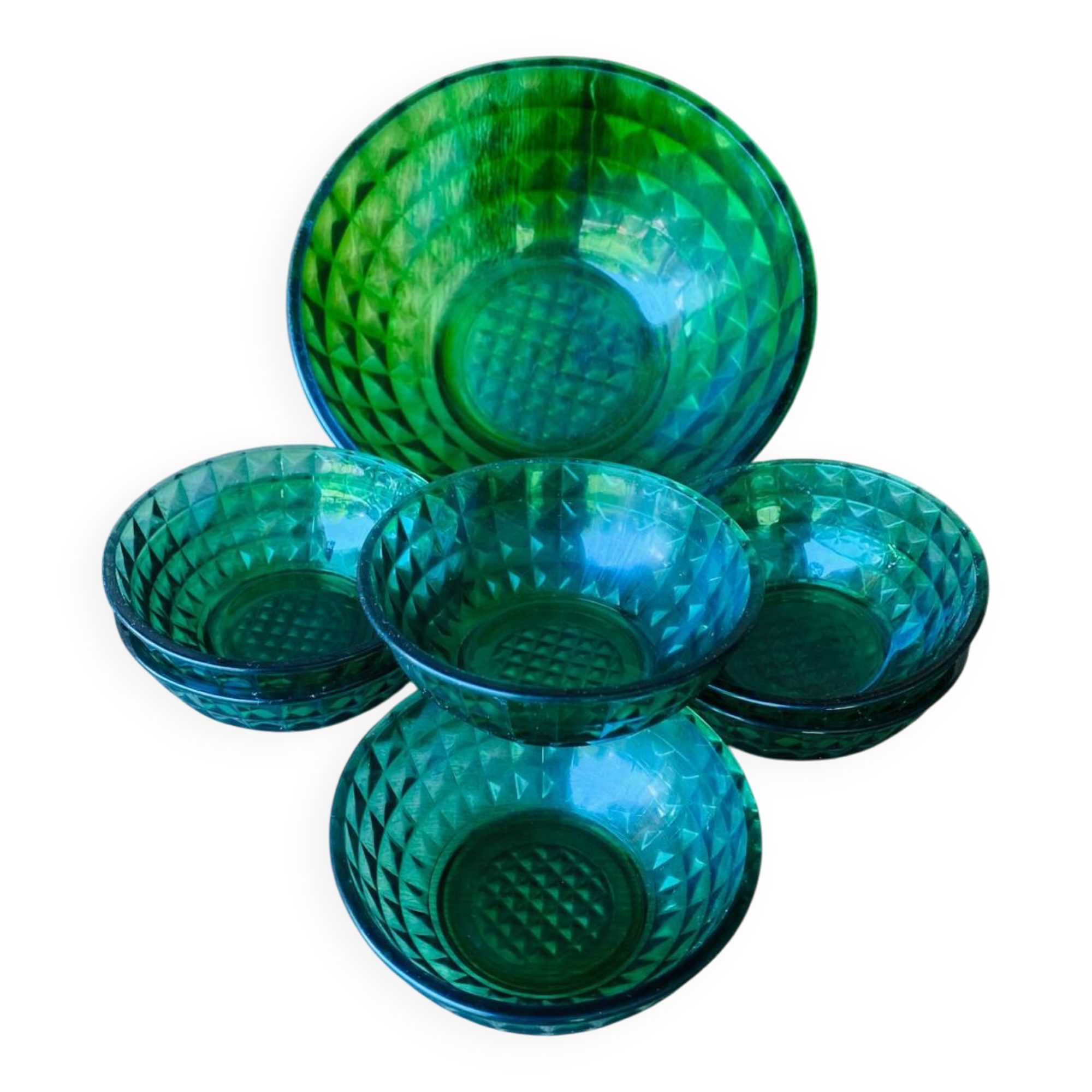 Vintage green Duralex salad bowl and ramekins.