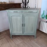 Green Parisian buffet