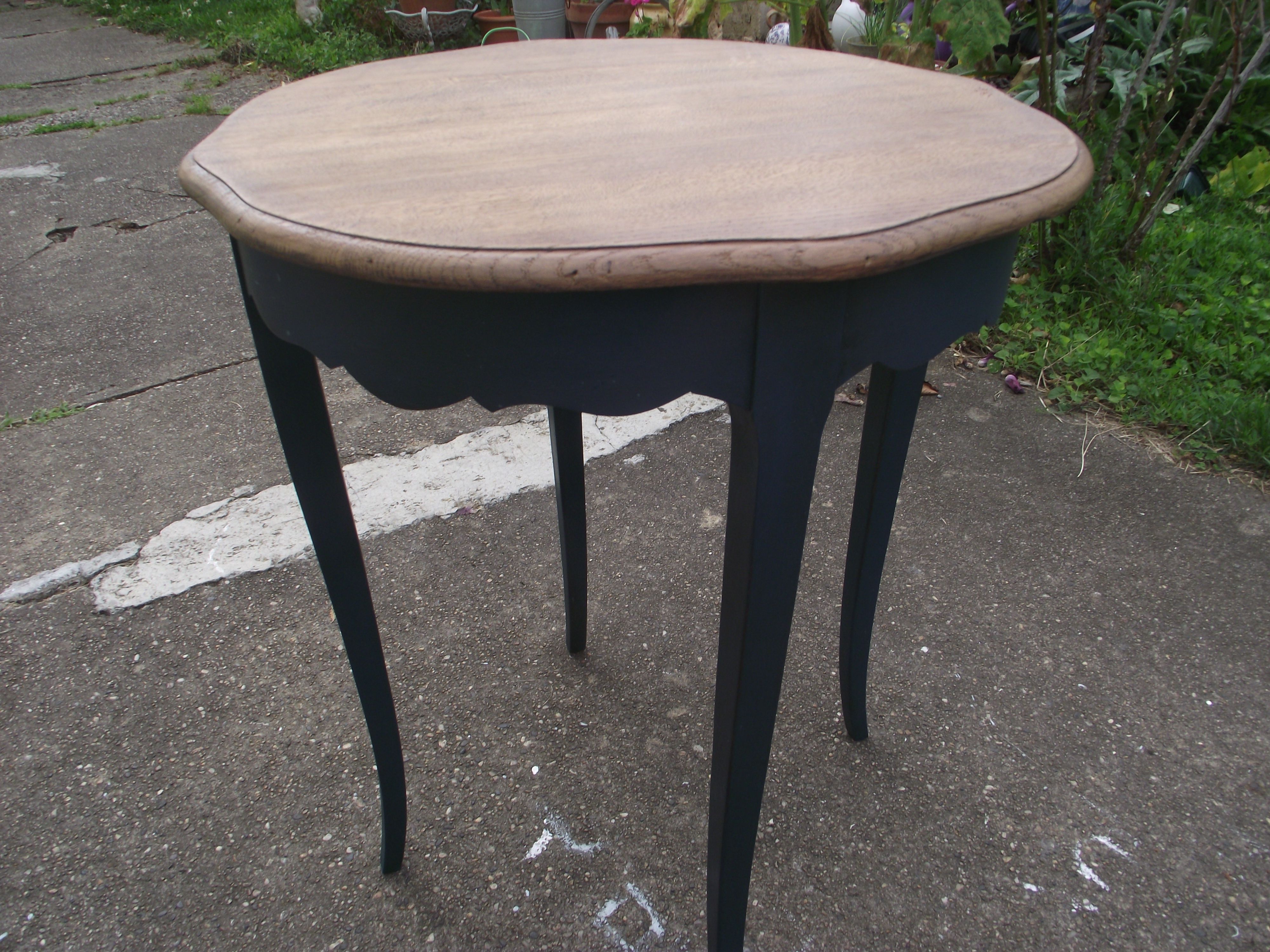 Healed solid oak style Louis XV duck blue base.