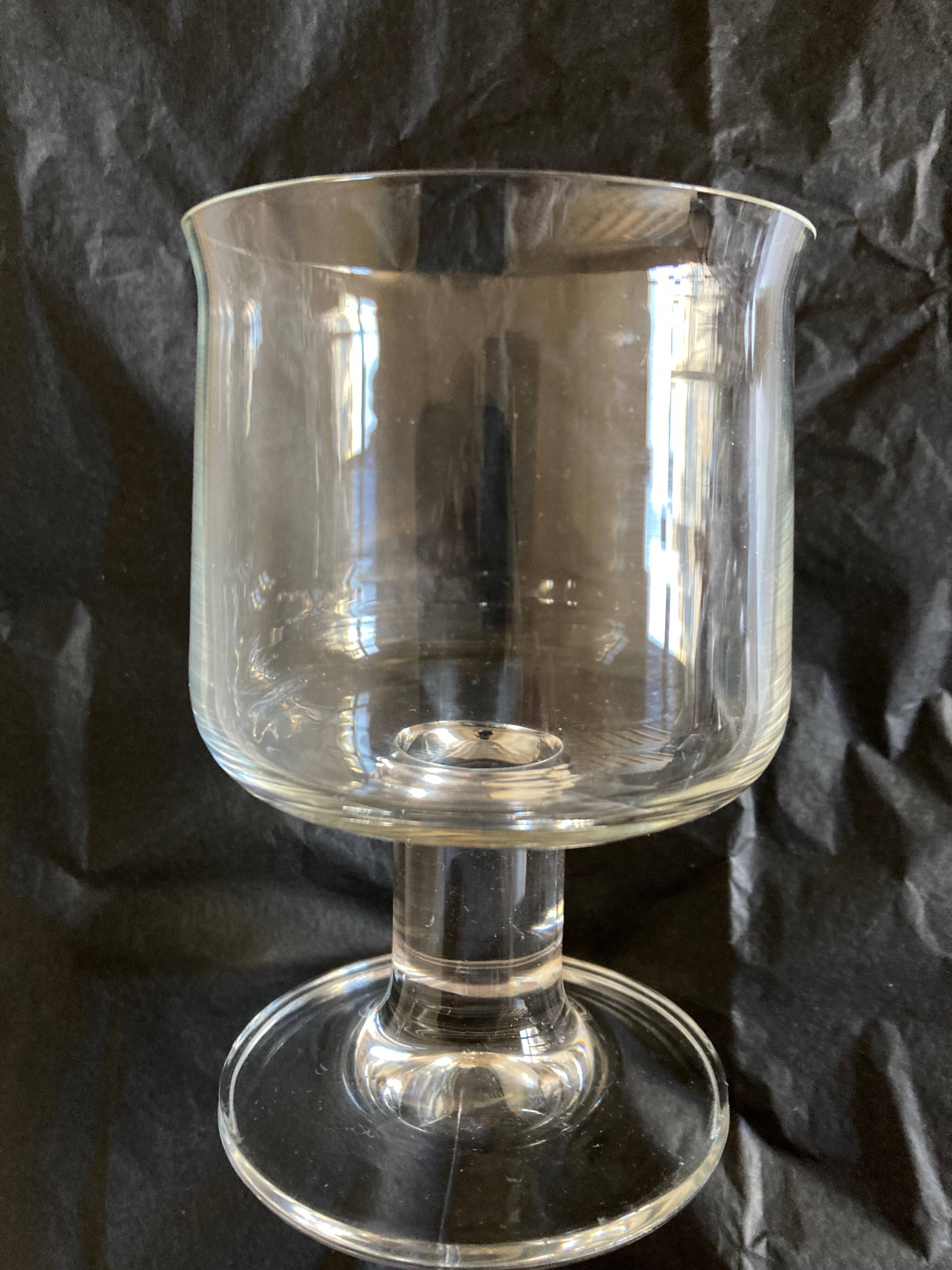 set of 7 Scandinavian crystal glasses ringing stemmed goblets 1970