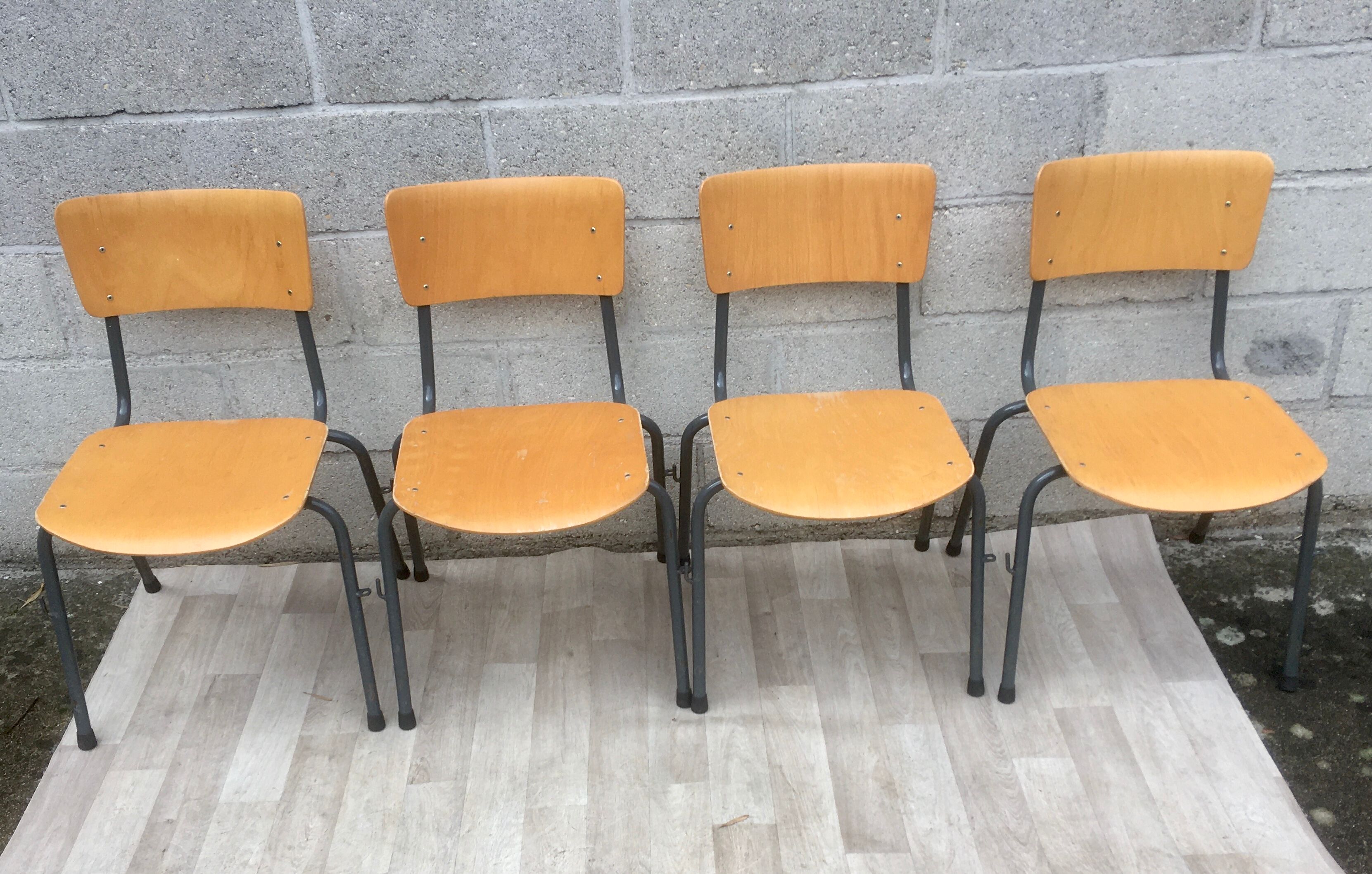Set of 4 vintage Dutch chairs