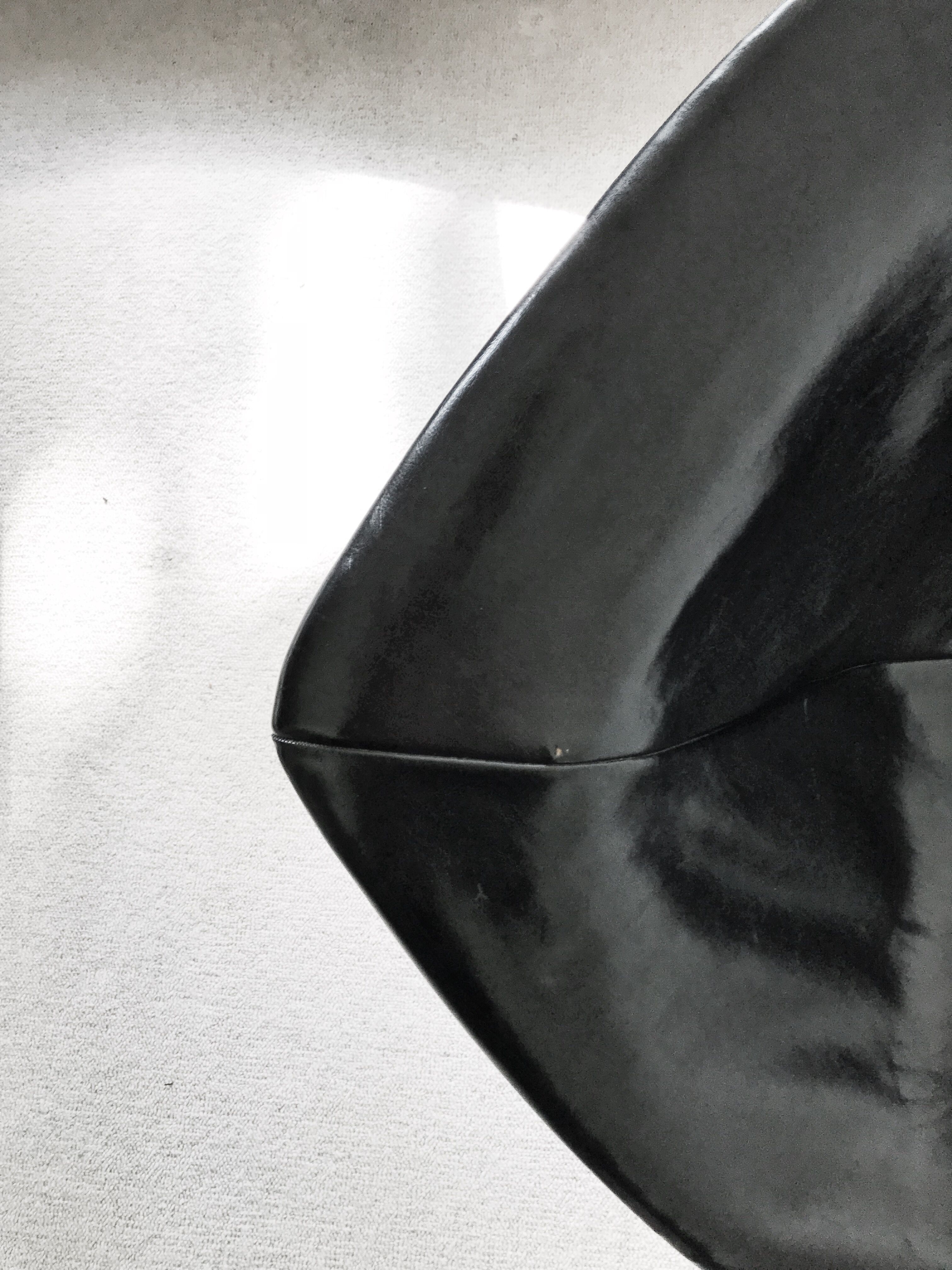 Armchair Diamond leather of Harry Bertoia for Knoll 1970