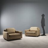 Paire de fauteuils des années 1960