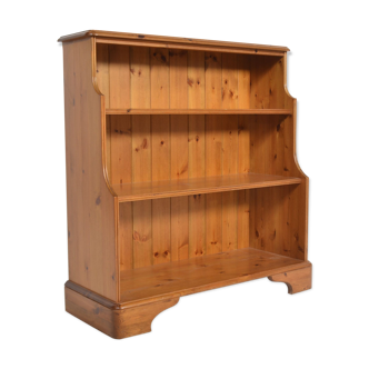 Pine shelf