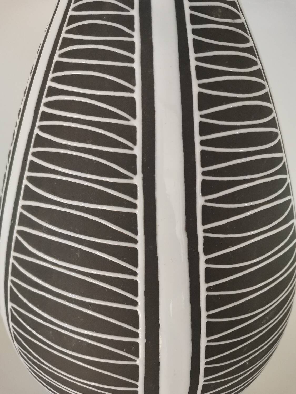 Vase Schlossberg vintage, années 1960/1970 – Graphisme noir et blanc