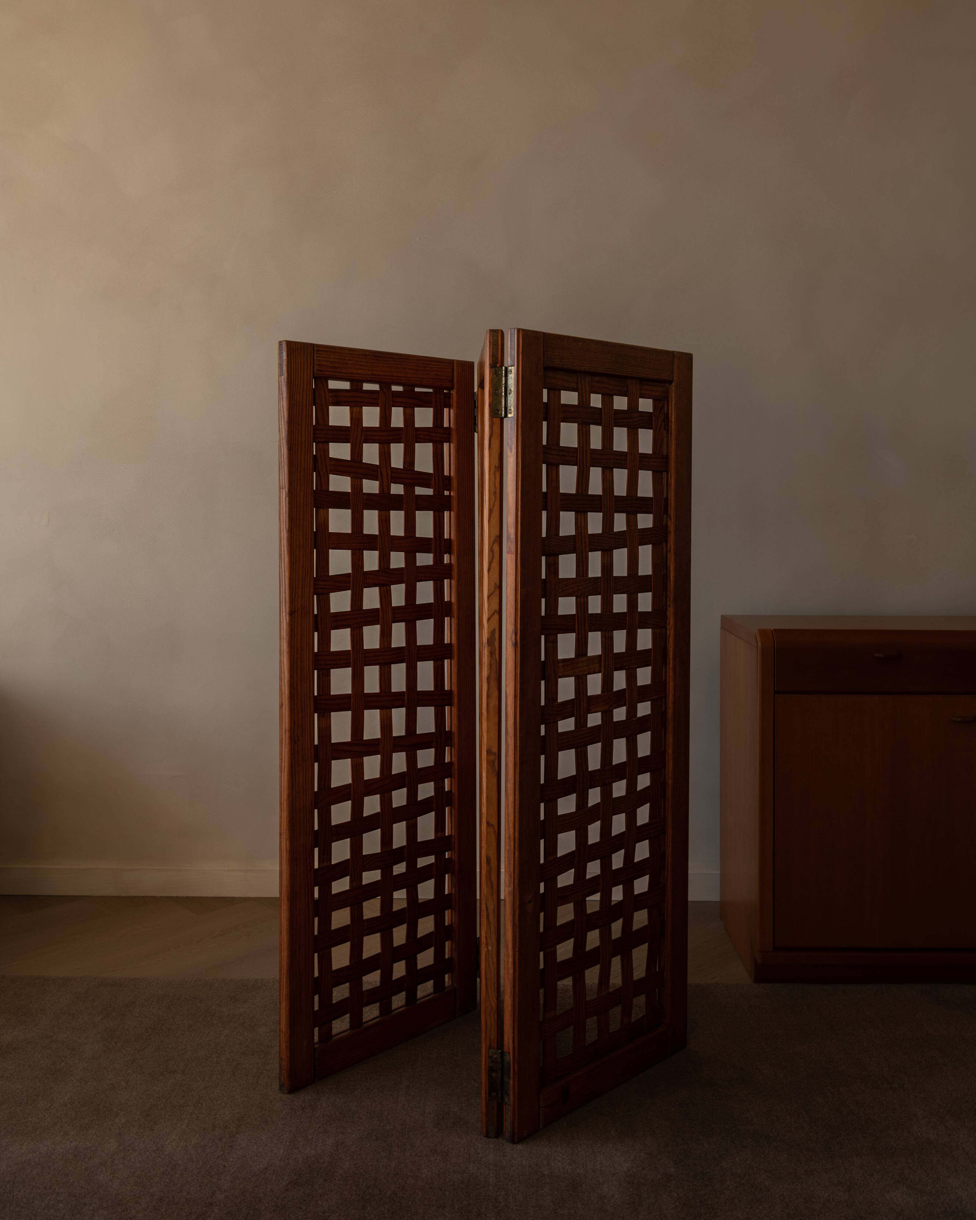 Paravent vintage en bois à 3 panneaux ajourés · Paravent pliant en pin (135 cm)