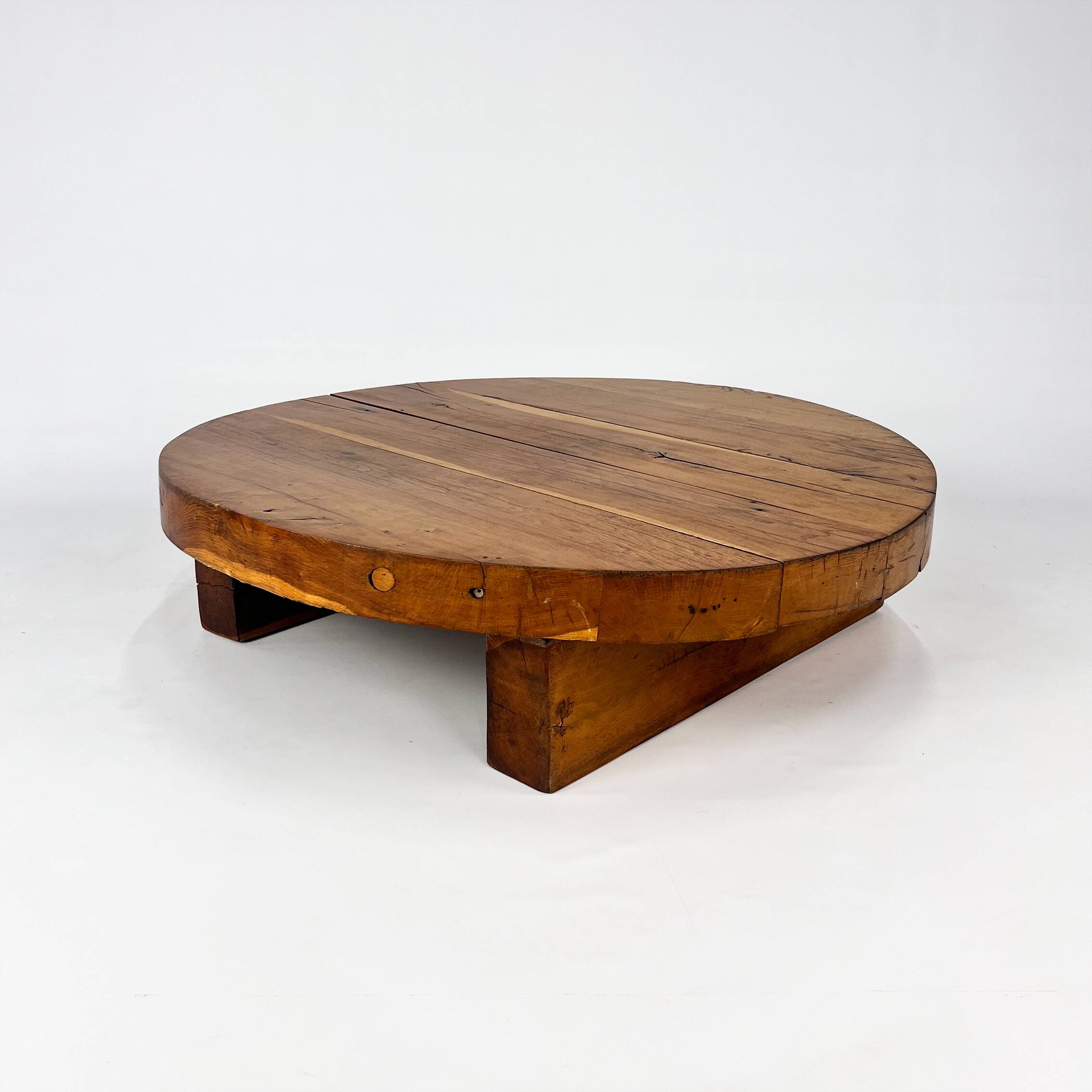 Table basse ronde moderniste, années 1960