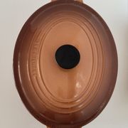 Tureen Le Creuset vintage oval casserole in brown enamelled cast iron size 30