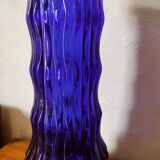 Vase en verre bleu cobalt