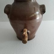 Ancien vinaigrier