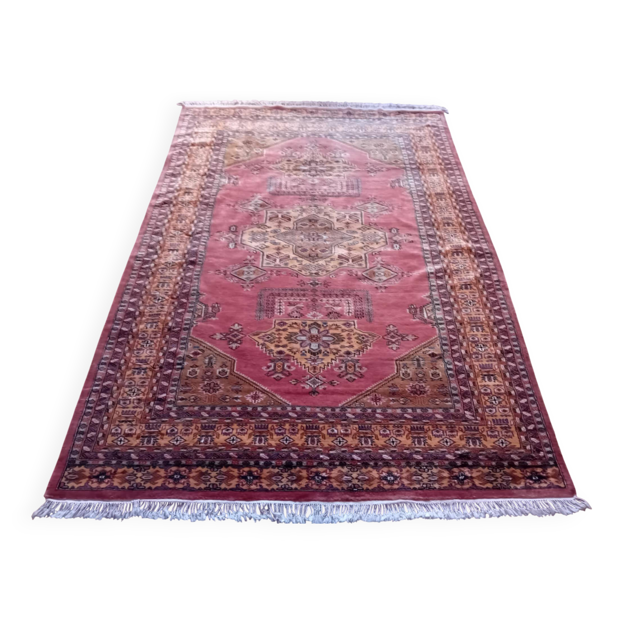 Handmade Pakistani Kafkazi Rug 275x194cm