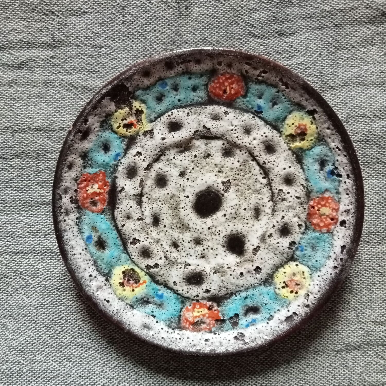Vallauris ceramic saucers