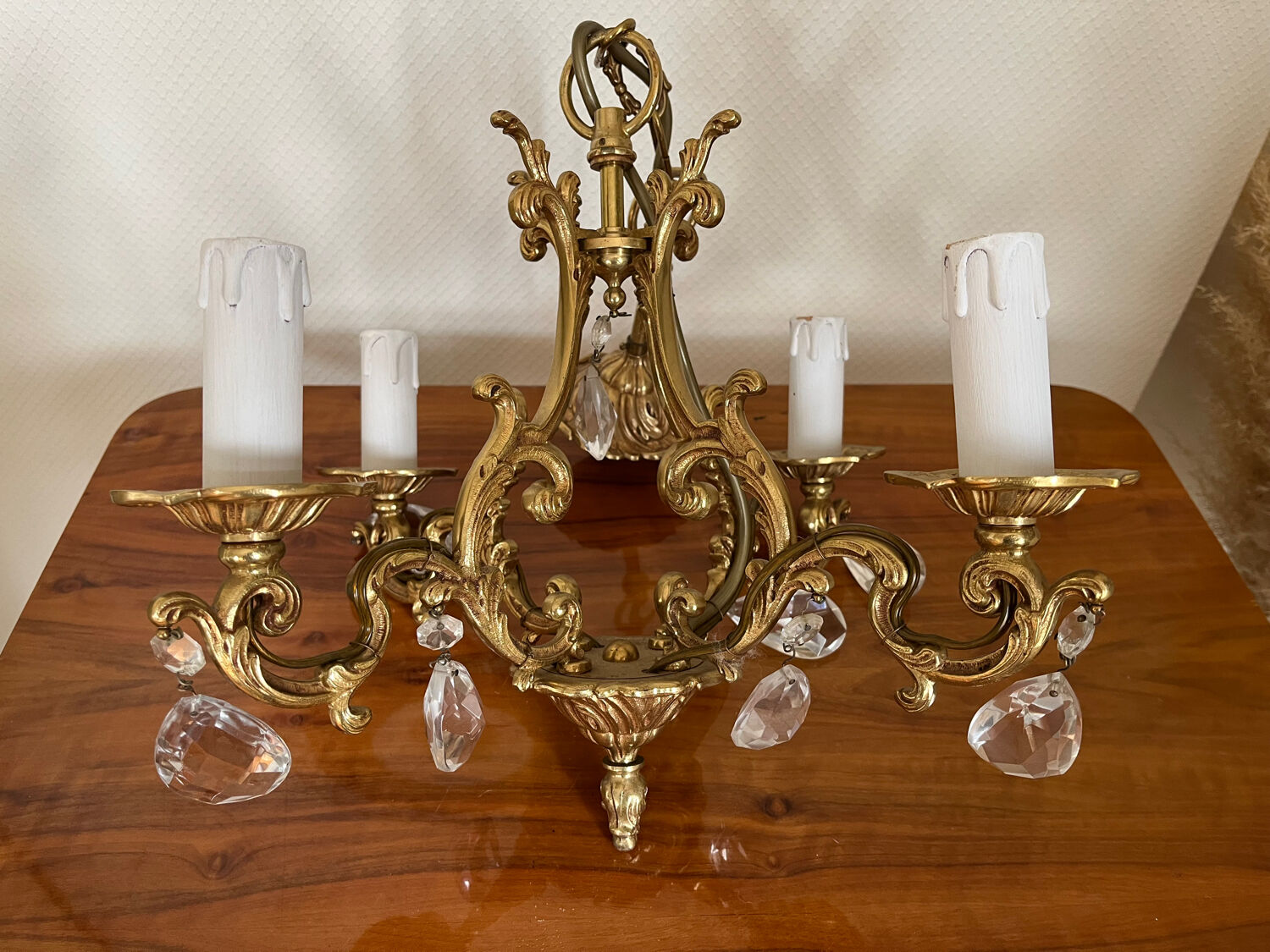 Lustre en bronze doré à pampilles anciennes
